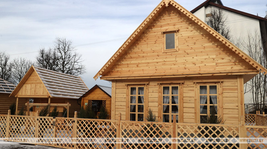 Кулик: лесхозы Беларуси расширяют производство деревянных домокомплектов 